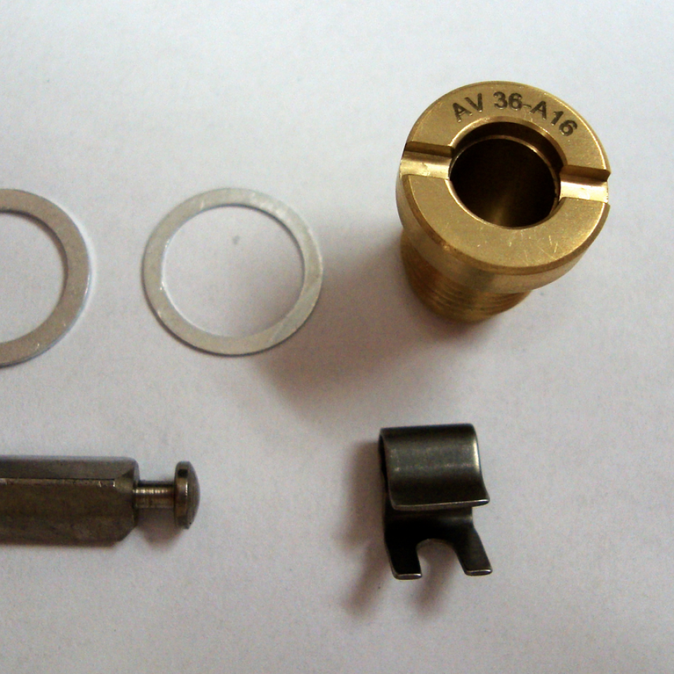 AV233-700 Assy - Valve - Seat