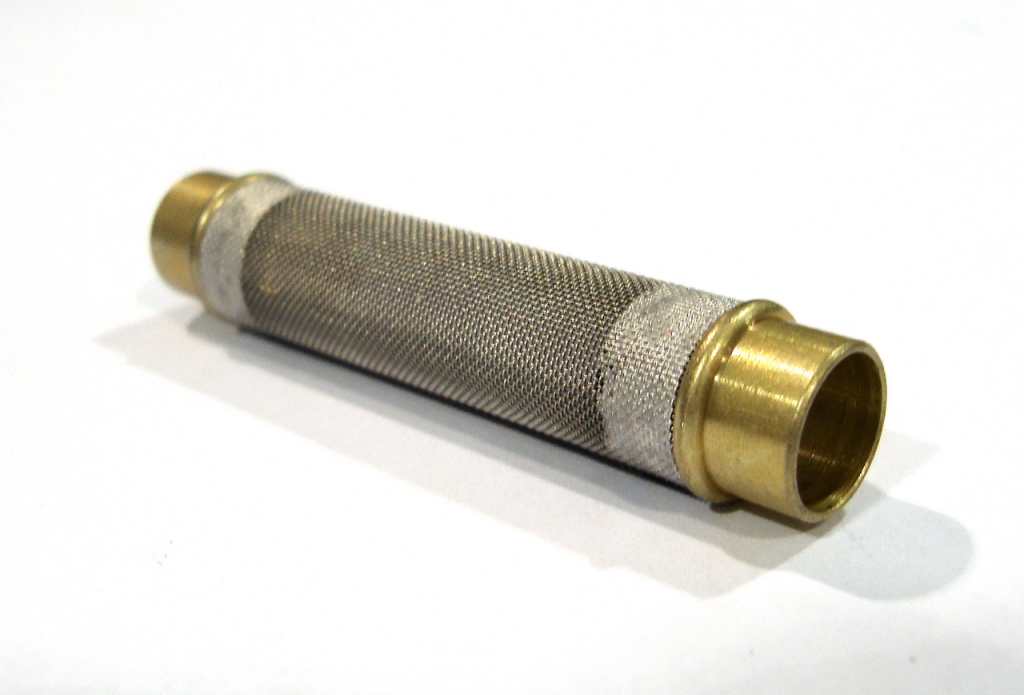 AV95-530 Fuel Inlet Strainer Assy