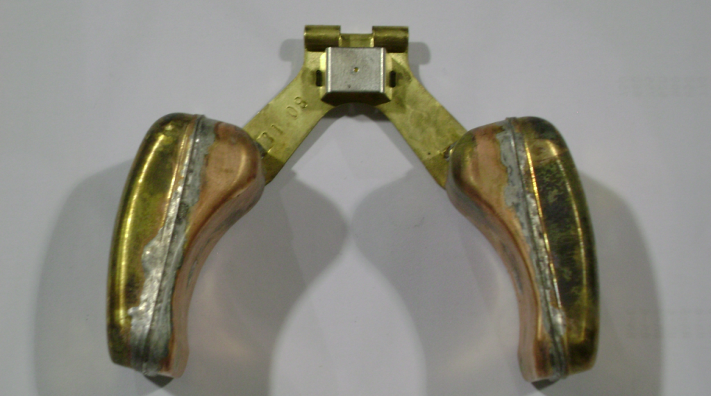 AV30-766 Assembly-Float