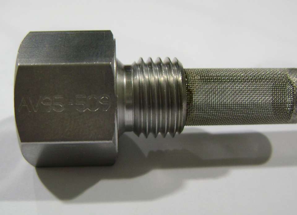 AV95-509 Fuel Inlet Strainer Assy