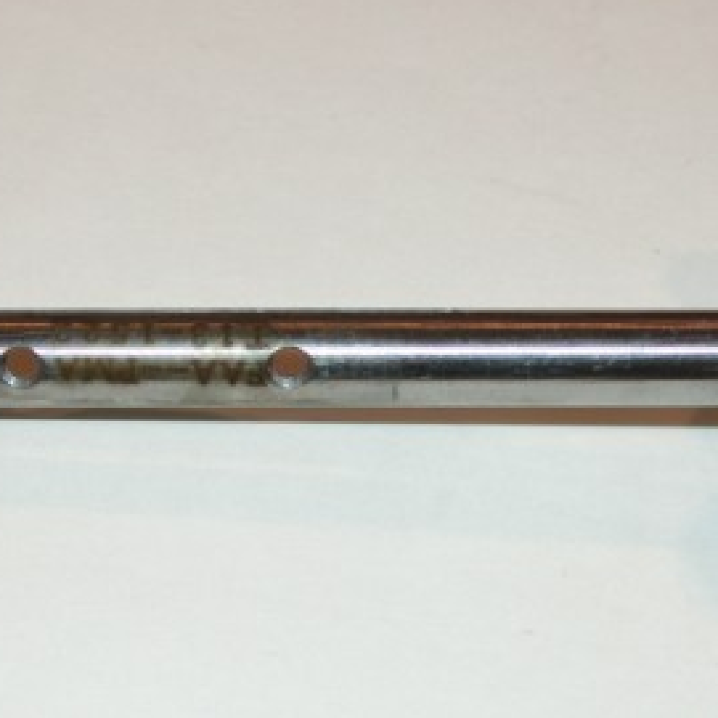 AV13-1522 Throttle Shaft Assembly