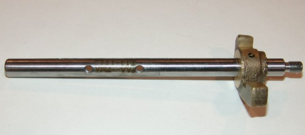 AV13-1522 Throttle Shaft Assembly