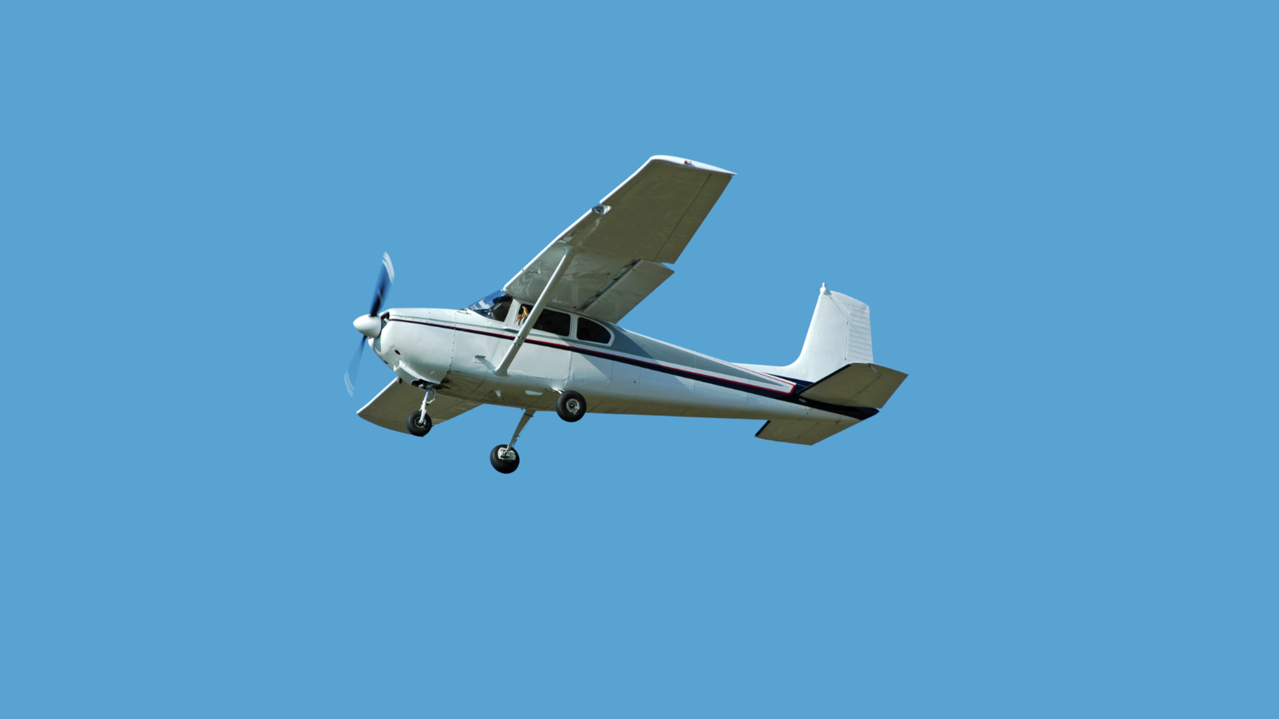 Cessna 172 Fuel System Explained: Carburetor & Fuel Injection Breakdown